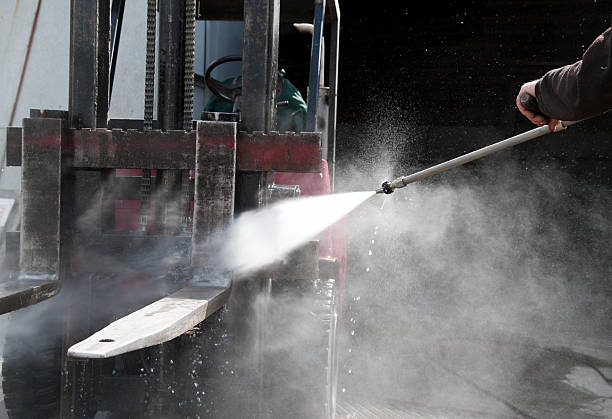 Best Local Pressure Washing Services  in Walnut Creek, CA